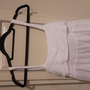 Spring/Summer Entro white dress